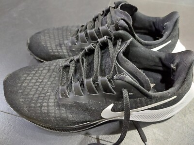 EU Größe 38 - Nike Air Zoom Pegasus 37 Black White