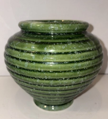 Vintage Hull Pottery Green Planter Urn Vase #418 USA