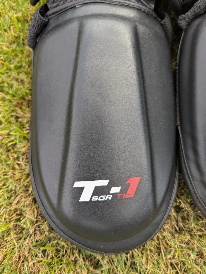 Protectores de empeine RDX SGR T1 MMA Giant Inside negros TALLA 170-188 cm Foto 4 de 4