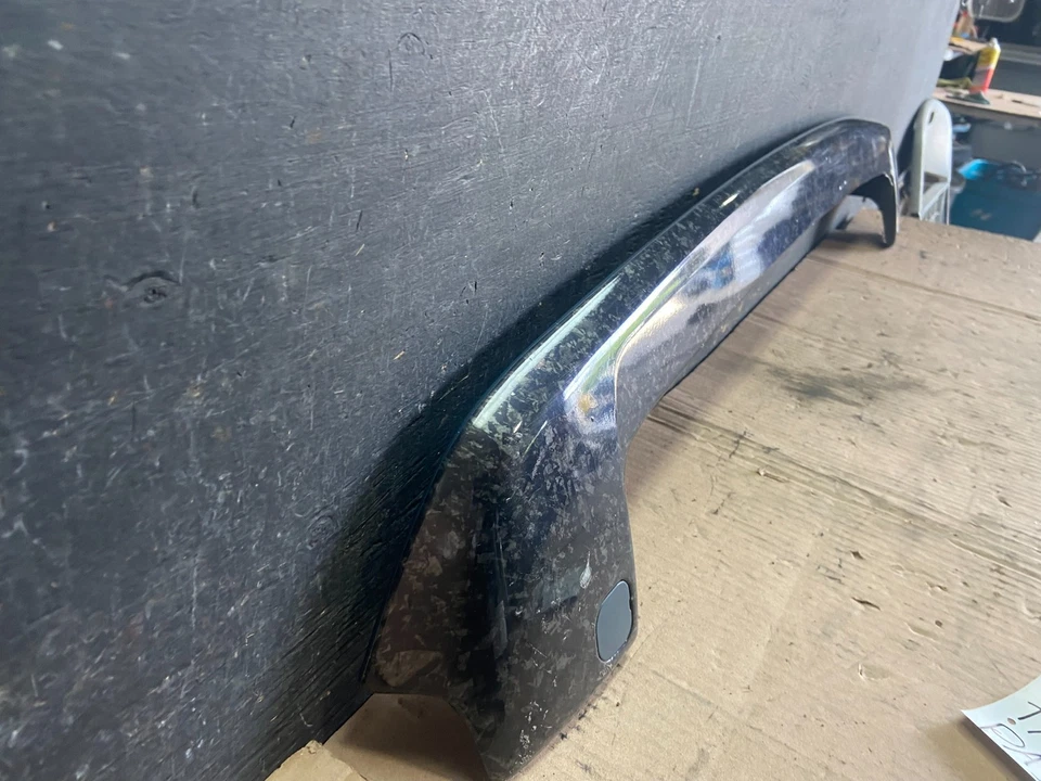 2004 to 2006 Scion XB Rear Trunk Tail Gate Wing Spoiler 76085-52030 OEM P8587 DG - Image 3 of 4