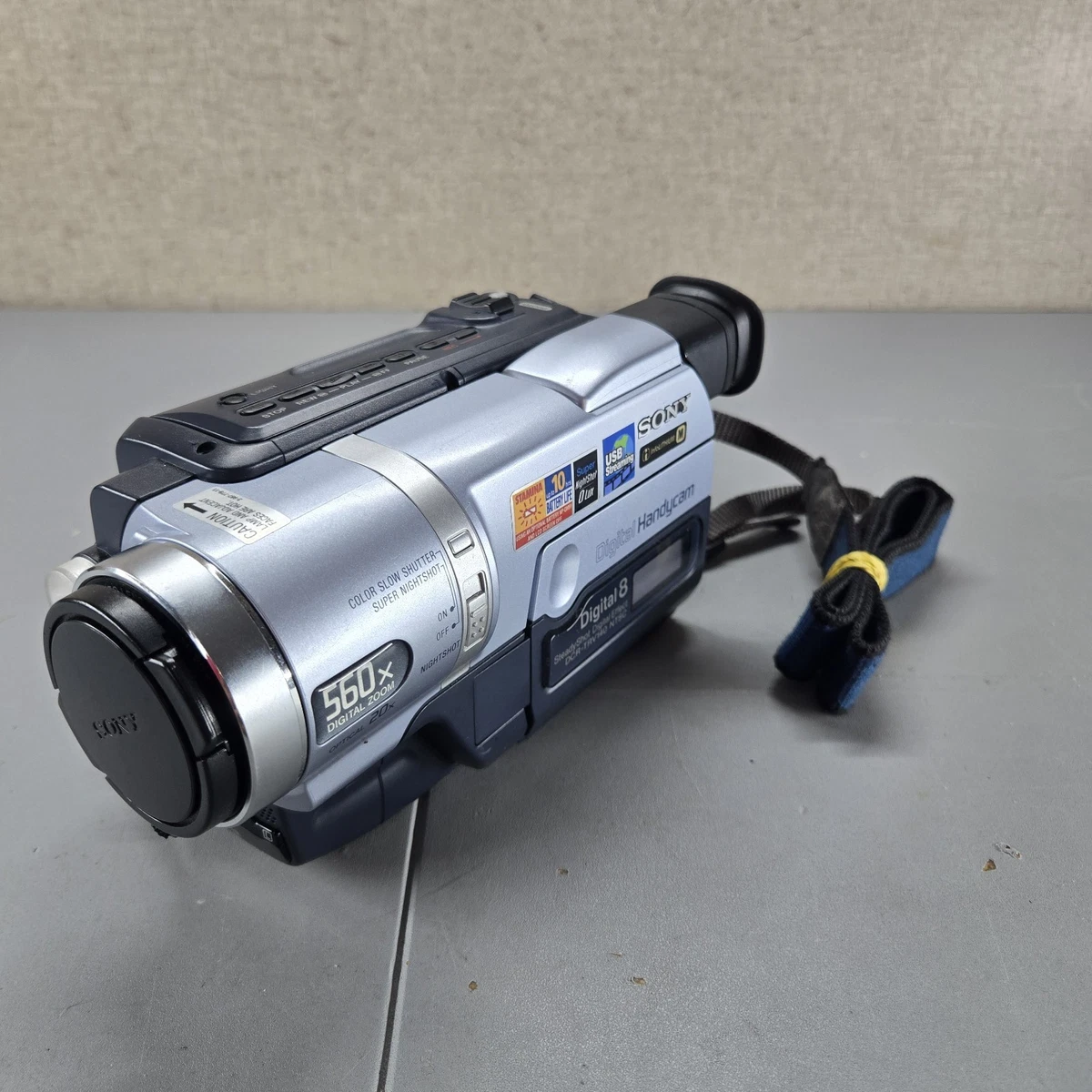Sony Digital8 Handycam 100xズーム Sony Handycam Vision CCD-TRV15 8mm VIDEO8xr 64x Digital Zoom