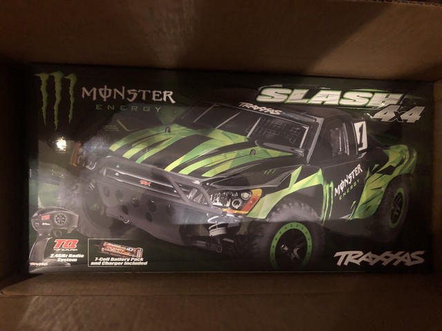 traxxas slash monster energy