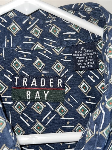 Trader Bay Men’s Size XL Button Up Shirt Hawaiian Shirt Blue/Green - Picture 2 of 9
