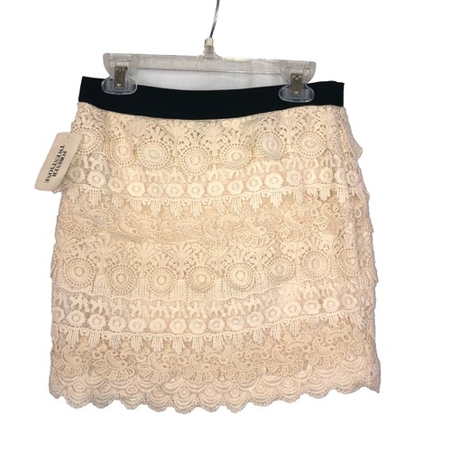 forever 21 cream lace dress Floral Lace Cutout Maxi Dress