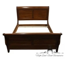 DURHAM FURNITURE Solid Cherry Contemporary Traditional Style Queen Size Sleig...