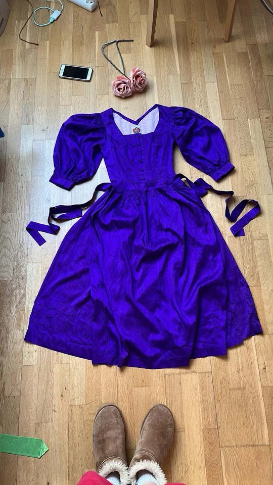 Vintage 100% Seide Salzburger Dirndl / Gr. 30-32 Trachtenkleid - Bild 1 von 4