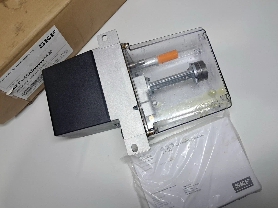 LUBRICATION PUMP SKF MKF111AB00000+428 - Image 4 of 4