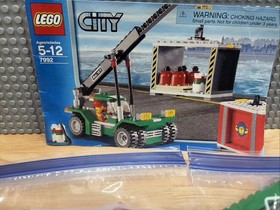 LEGO City Great Vehicles Cargo Set 7992 Container Stacker COMPLETE Truck Driver