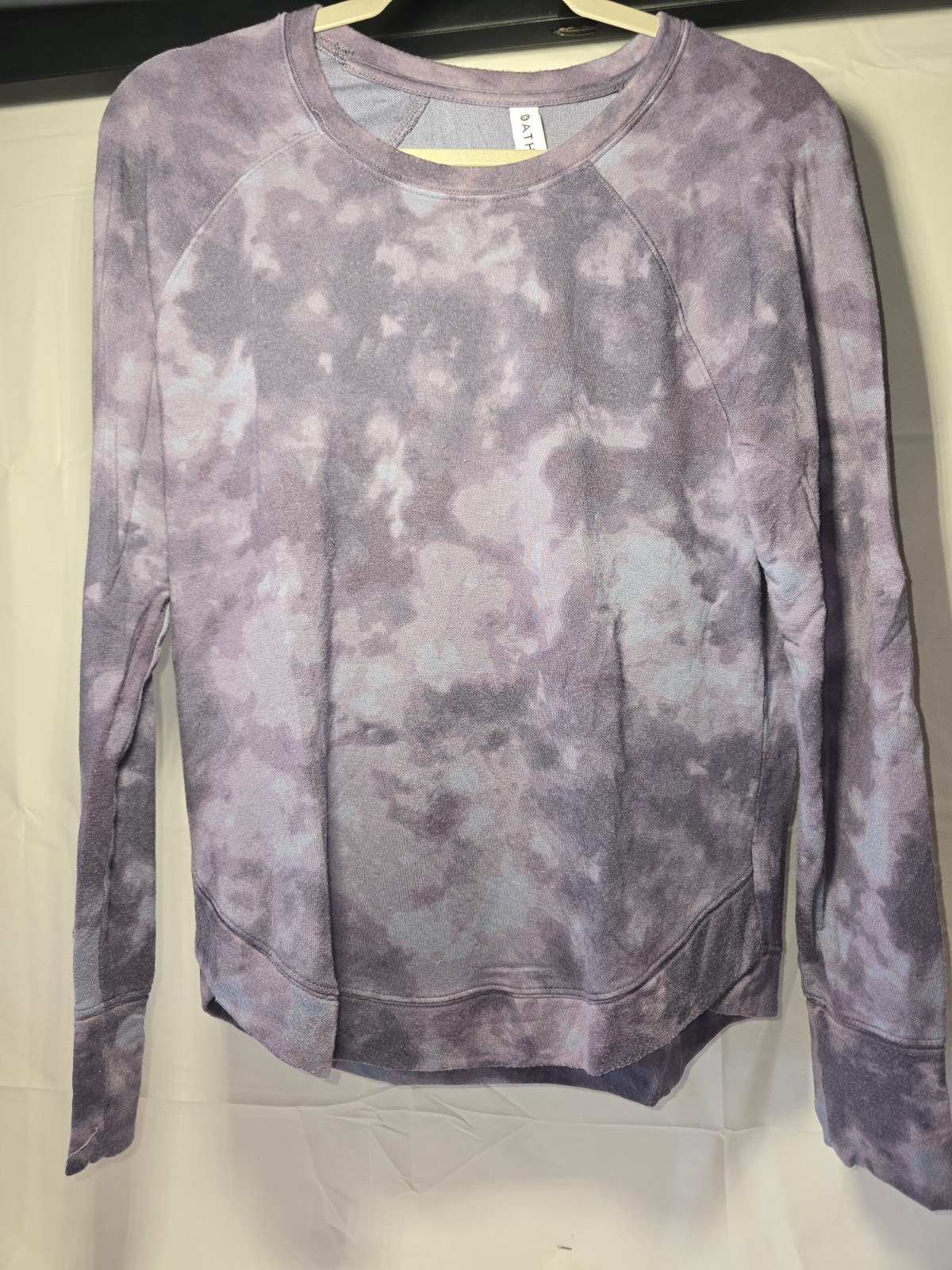 Athleta Women's Mindset Sweatshirt Size Medium Med M Pullover Tie Dye Nirvana