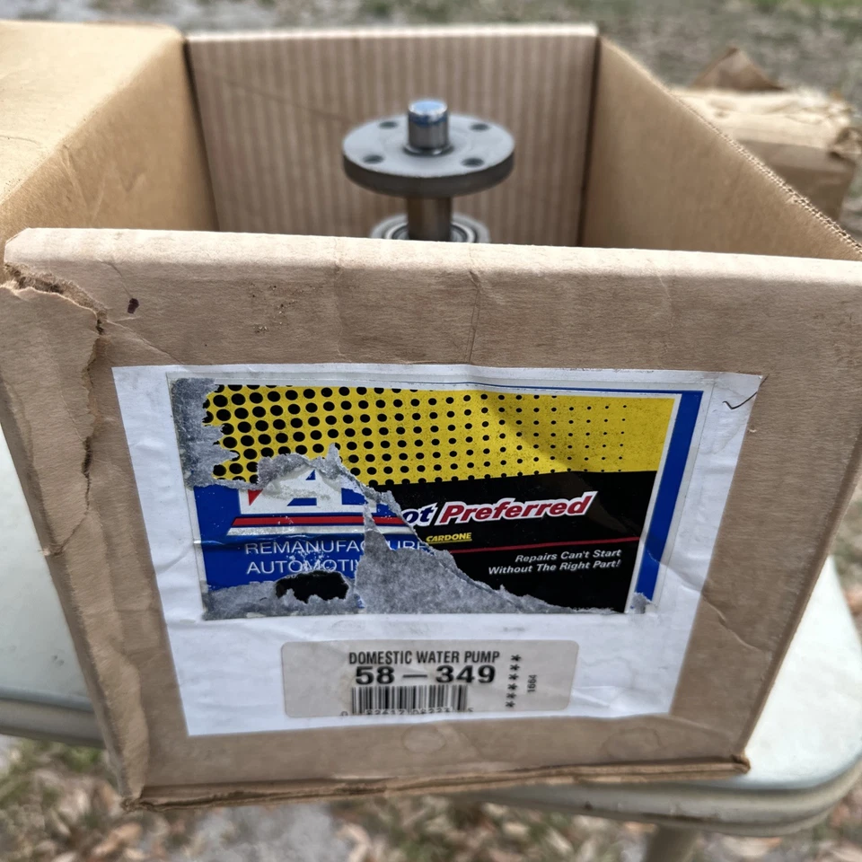 Nueva bomba de agua para Ford Thunderbird Mercury Cougar 1988-1993 por 252189 Foto 2 de 3