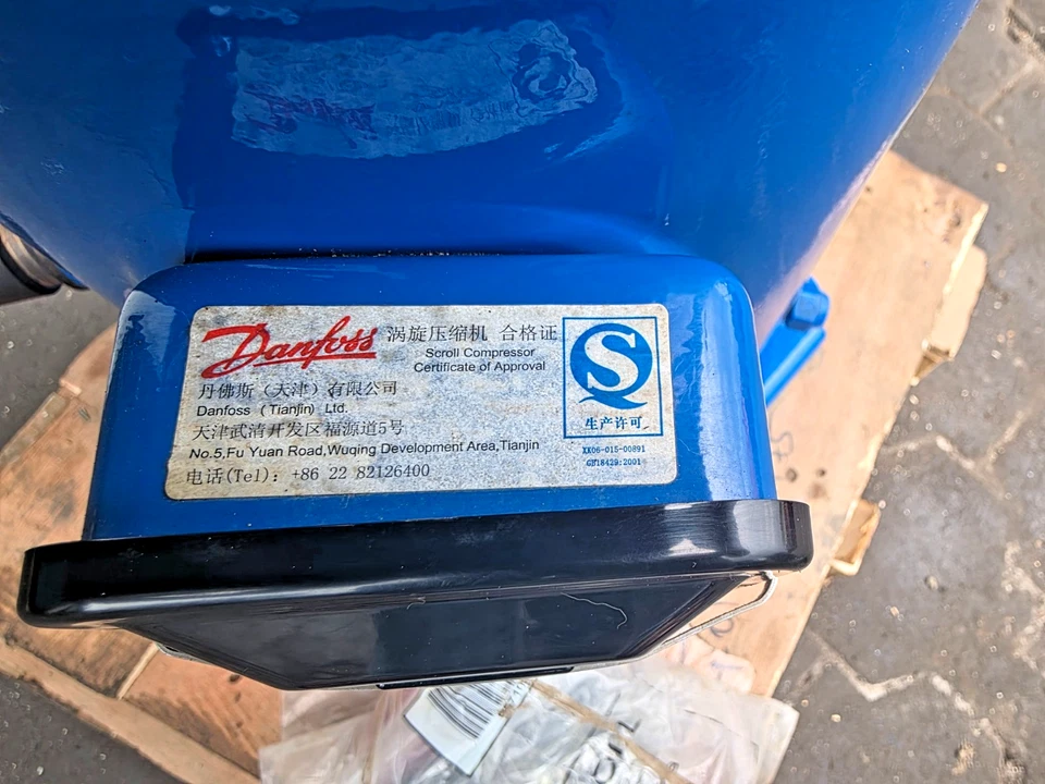 DANFOSS SCROLL COMPRESSOR SM120S4VC 460V 3PH 60Hz - Image 3 of 4