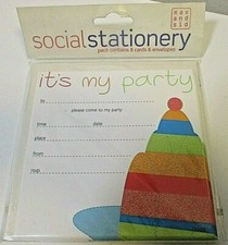 Un lot de 8 cartes de fête d'invitation (style 7)