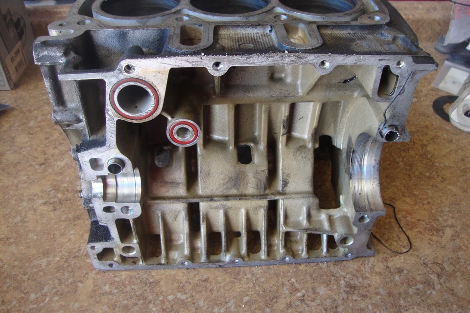 1988 BMW K75S K 75 S K75 Engine Casing Cylinder Jugs Barrels Case L11 - Image 3 of 3