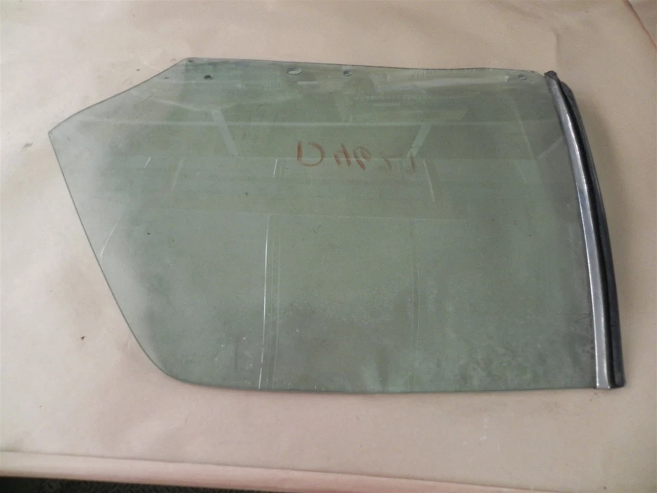 1971 - 1974 年 BUICK CHEVY OLDS PONTIAC 后门左 4 门硬门二手 D4629  — 第 3/4 张图片