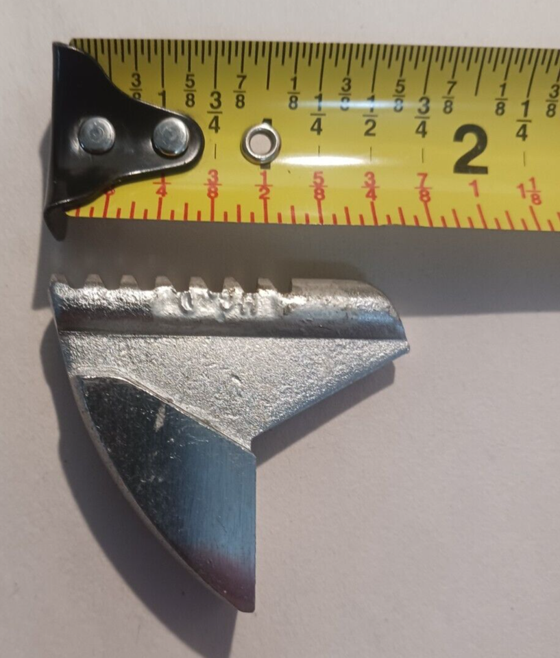 Crescent Adjustable Wrench Replacement Parts, (8) Jaws, (4) Knurls & (6