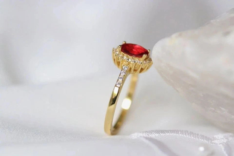 2.36 Ct Natural Red Ruby & Diamond Anniversary Bridal Ring 14K Solid Yellow Gold - Image 4 of 4