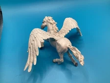 Safari ltd Pegasus White Winged Horse Running Toy Figure 2007 Mythical Figurine