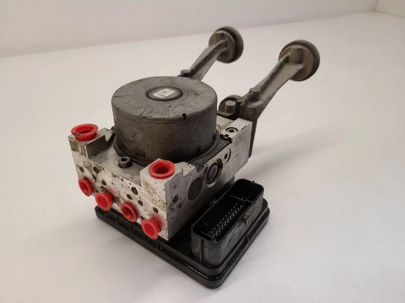 2018-2022 Chrysler 300 ABS Anti-Lock Brake Actuator Pump W/o Adaptive Cruise OEM - Image 2 of 4