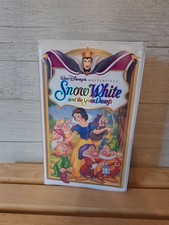 Walt Disney Snow White and the Seven Dwarfs Masterpiece Collection VHS Tape NTSC