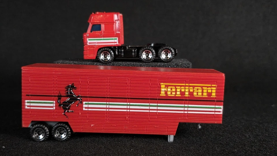 Matchbox Convoy CY24 DAF Box Car - Ferrari - Image 2 of 4