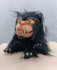 NEW PAPER MAGIC GROUP 2001 Creepy BLACK CAT Scary Halloween posable Plush Prop