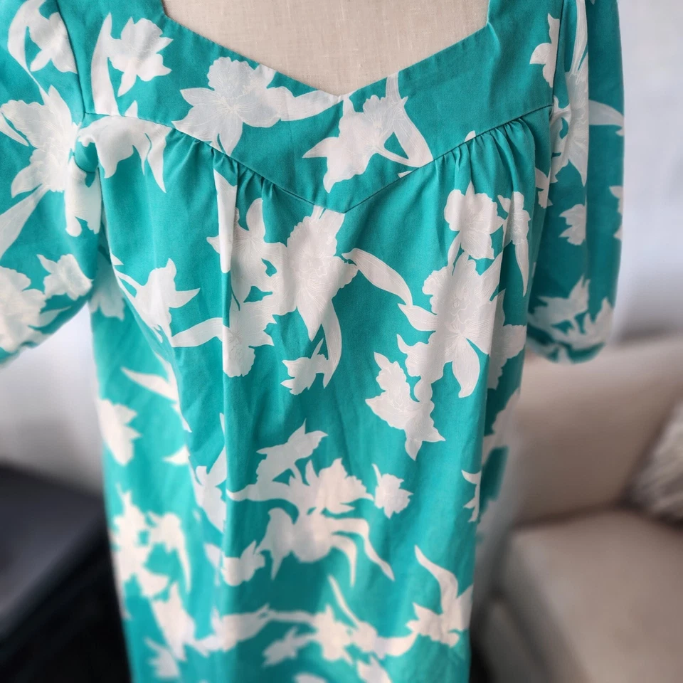 Vestido Largo Retro Helena's Hawaiano Muumuu Caftán Hibisco Verde Azulado Talla L. O2 Foto 3 de 4