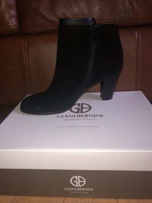 giani bernini bellee ankle booties