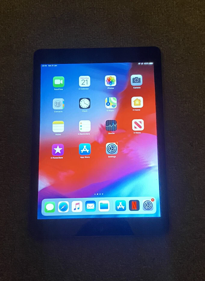 iPad Air | 16GB | FREE DELIVERY - Image 4 of 4