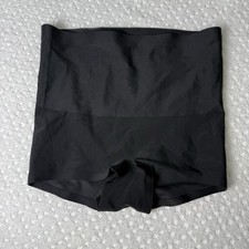 NWOT. Victoria's Secret boy short/ shorty panties.