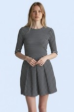 GAP Fit N Flare dark navy and white stripes dress sz 0