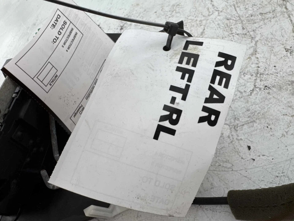 Actuador de pestillo de cerradura de puerta trasera izquierda Lincoln MKZ 2007-2012 con manija OEM Foto 4 de 4