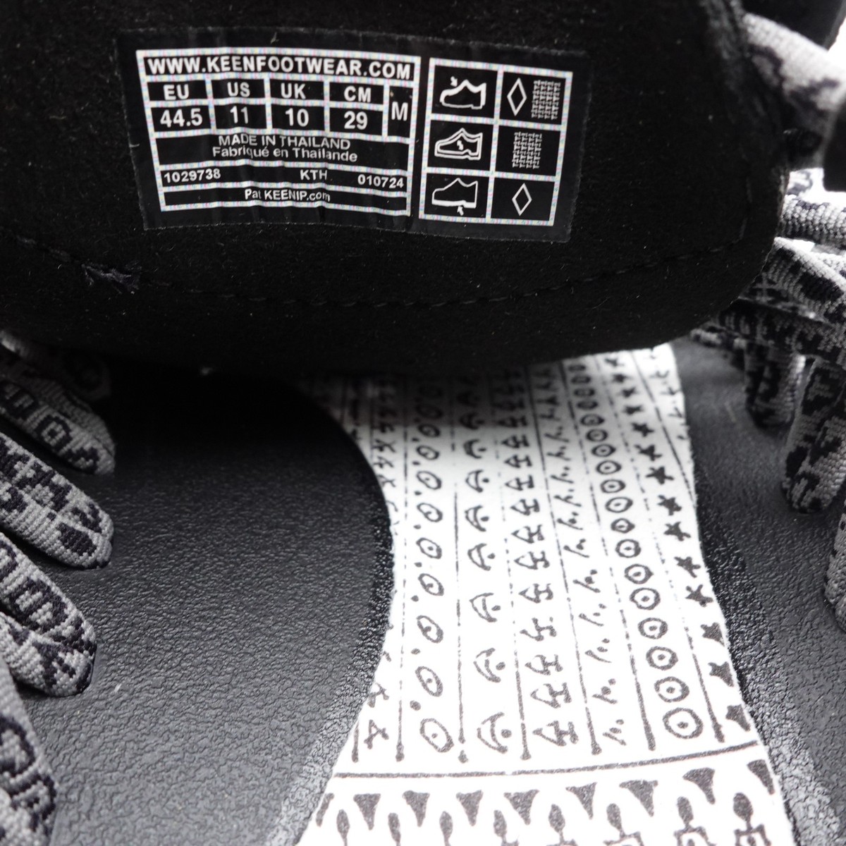 Buy KEEN UNEEK Sandals Artpara Fukagawa Men's 1029738 Black/Gray