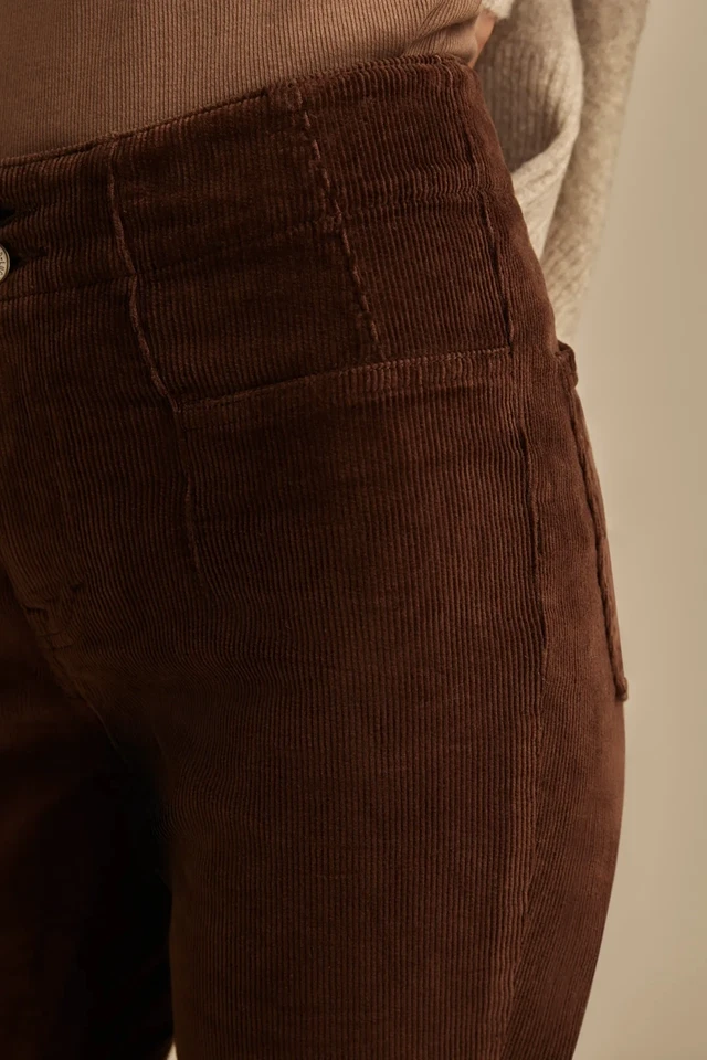 Pantalones acampanados de pana de tiro alto Stevie de Lucky Brand para mujer Foto 4 de 4