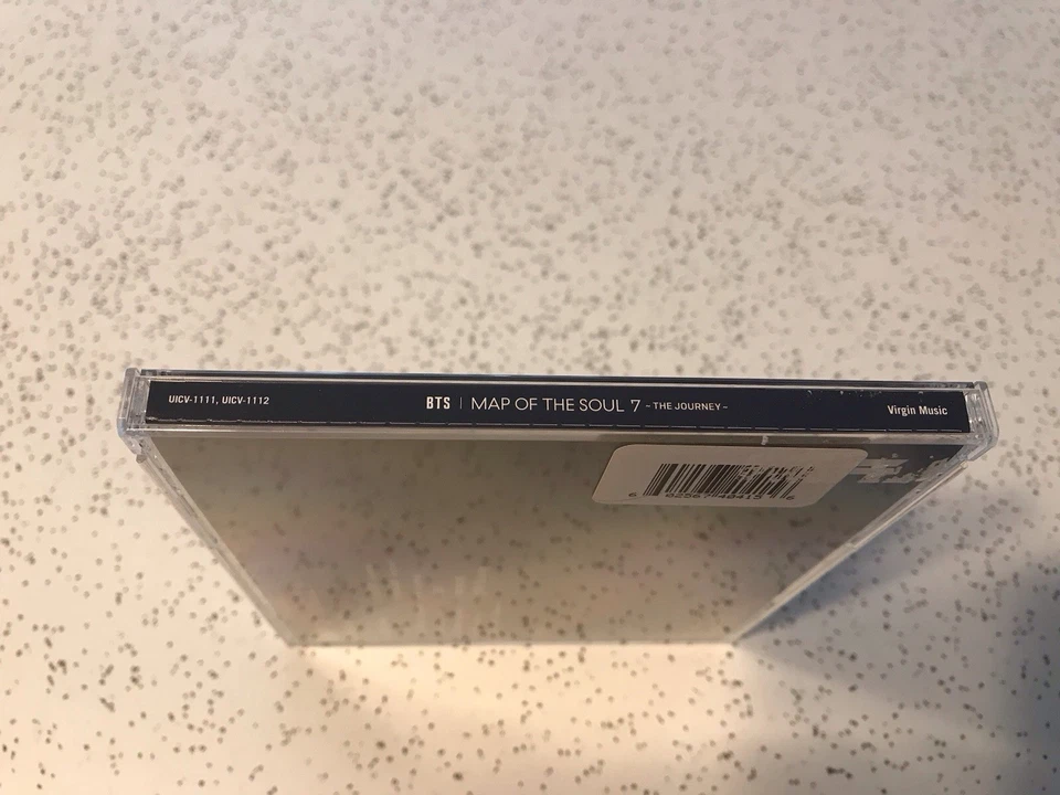 BTS Map Of The Soul 7 Cd  Map Of The Journey   With Photocard   VG Condition — 第 3/4 张图片