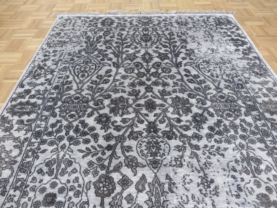4'7 X 6'7 Hand Knotted Gray Tone On Tone Wool & Silk Oriental Rug G5929 - Image 3 of 4