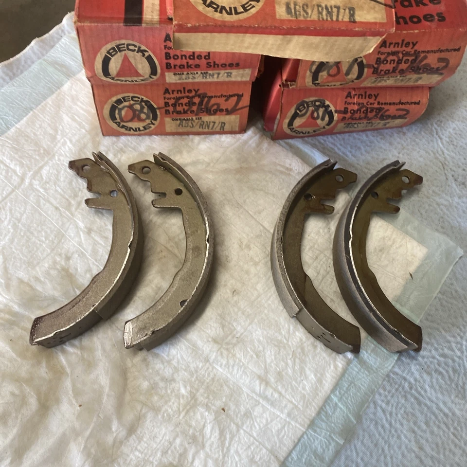 Задние тормозные колодки Renault R12 и R16 (лот из 5 комплектов) ABS/RN7/R 081-0762 - Изображение 4 из 4