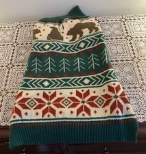 Central Garden Bear Snowflake Tree Design Dog Sweater Large Warm Winter Wear