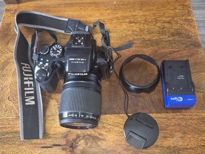Fujifilm FinePix Series HS50EXR 16.0MP Digital