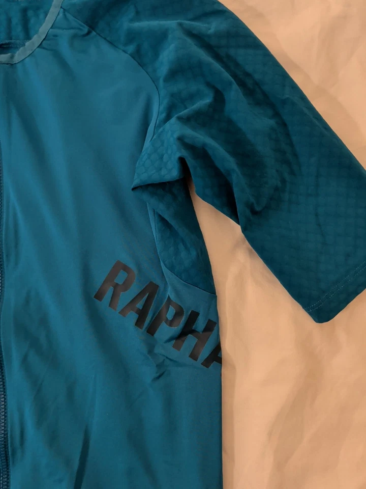 Rapha Pro Team Mens Aero Jersey Blue Size Medium Good Condition - Image 3 of 4