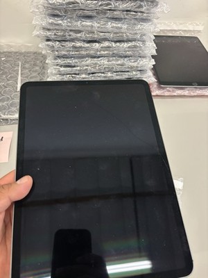 Apple iPad Pro 11-inch 2nd Gen 128GB Space Gray WiFi Cellular Unlocked