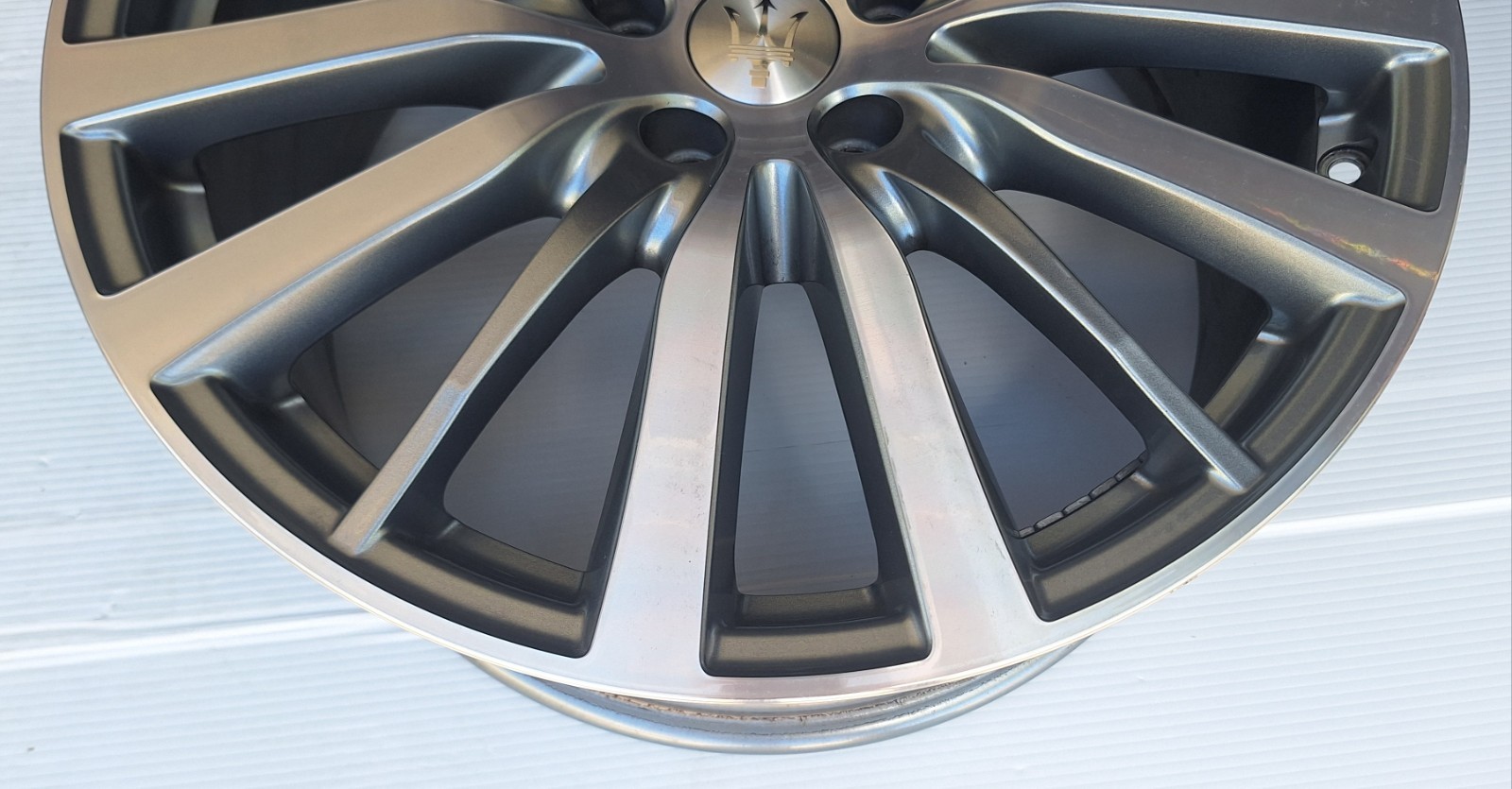 Maserati Ghibli S Q4 2014-2024 Wheel P/N 670016852