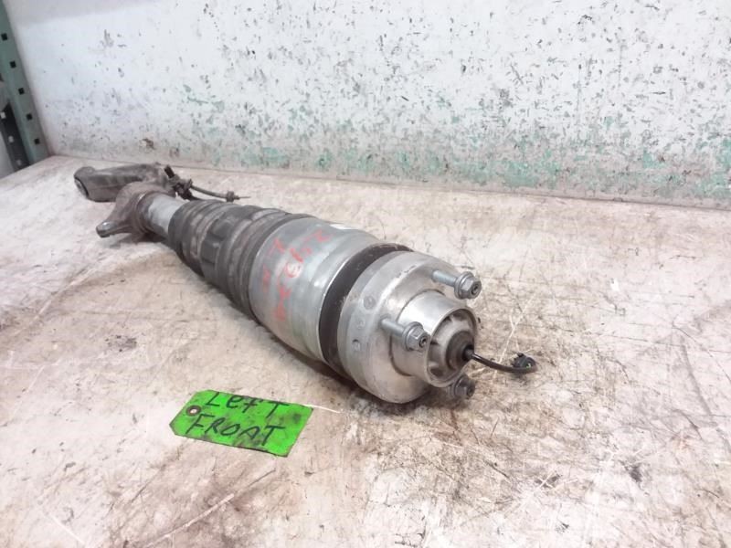 2018 MASERATI LEVANTE Driver Left Side Front Air Strut OEM ID 6701007160