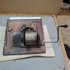 Victor Talking Machine Co. Record Player Parts/Base