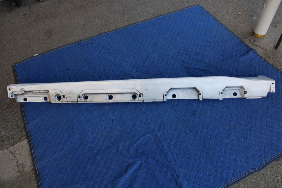 18-26 TOYOTA CAMRY ROCKER PANEL MOLDING TRIM WHITE FACTORY GENUINE OEM ...