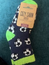 New pair of Aloe infused cozy cabin socks by Northeast Outfitters Youth size 10/