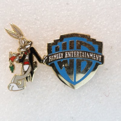 Warner Bros. Bugs Bunny Pinback Button Family Entertainment Promo
