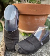 BOBS From Skechers Womens Black Canvas Flat Shoes sz. 6.5