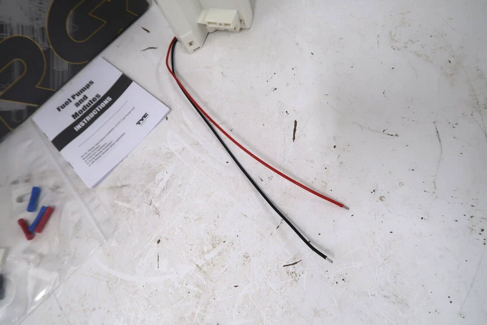 Módulo de bomba de combustible 90-97 Ford serie F F F150 F250 Bronco TYC CRQ 150001-A 300322 Foto 2 de 4