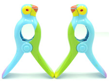 2 Parrot Birds Green Blue Beach Pool Cruise Towel Boca Clips Clamps Pegs Pins