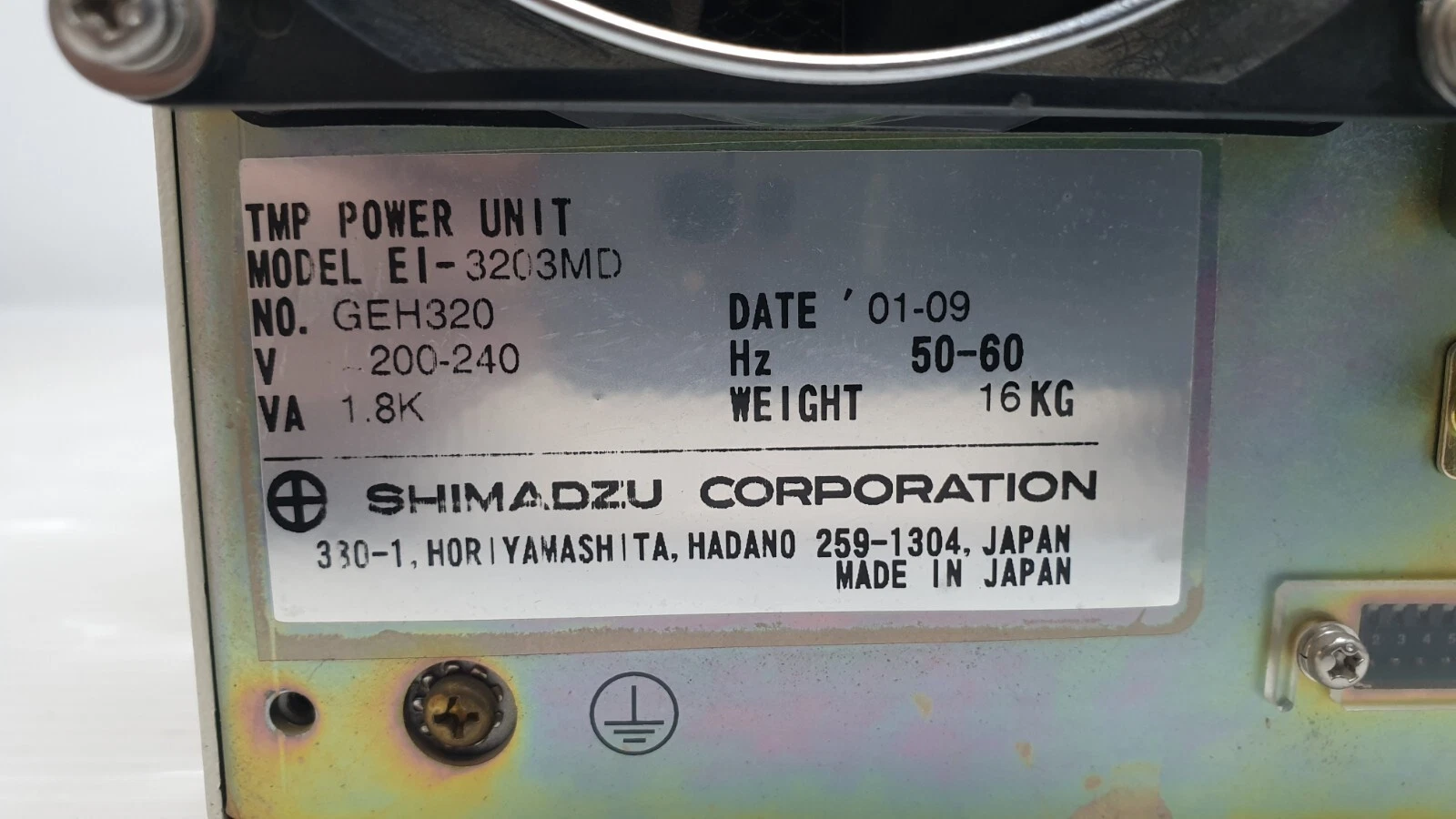 Shimadzu nameplate: TMP power unit EI-3203MD, 200-240 V, 1.8 kVA, 50-60 Hz, 16 kg, made in Japan